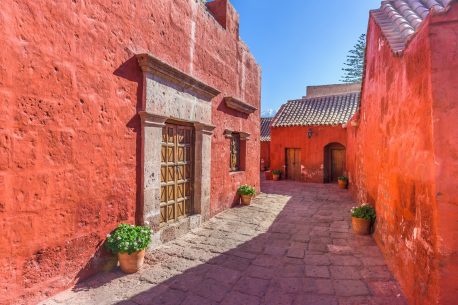 Street of Santa Catalina Arequipa Perù